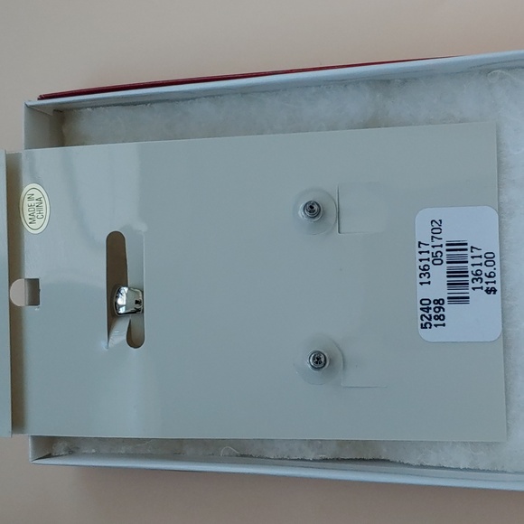 Famous Barr Jewelry Set - Picture 2 of 2